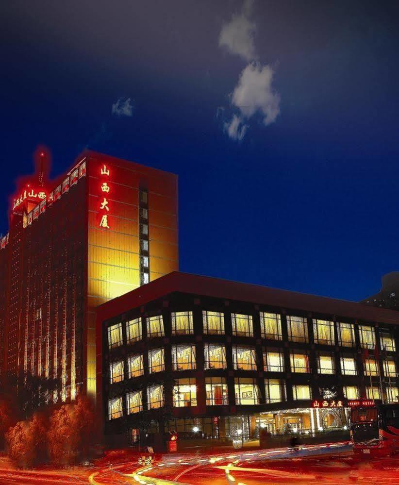 Beijing Jinnian Hotel Екстериор снимка